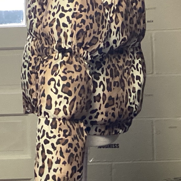 MADDEN GIRL Leopard Puffer Jacket, Animal Print Women's Jacket new - Picture 5 of 8